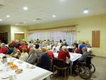 Seniorzy i samotni na opatku